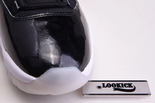 One Kick Air Jordan 25th Anniversary 11 CT8012-011 0724